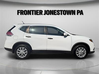 2016 Nissan Rogue S   - Photo 4 - Jonestown, PA 17038