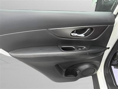 2016 Nissan Rogue S - Photo 14 - Jonestown, PA 17038