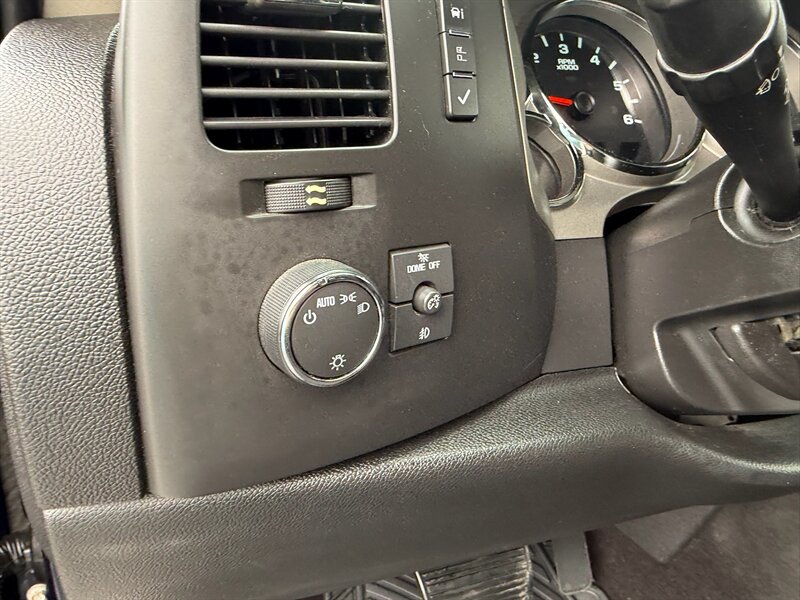 2010 Chevrolet Silverado 1500 LT - Photo 21 - Jonestown, PA 17038