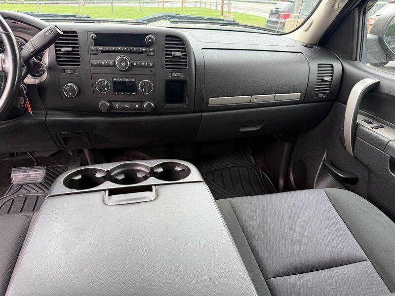 2010 Chevrolet Silverado 1500 LT - Photo 13 - Jonestown, PA 17038