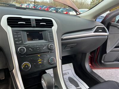 2014 Ford Fusion SE   - Photo 23 - Jonestown, PA 17038