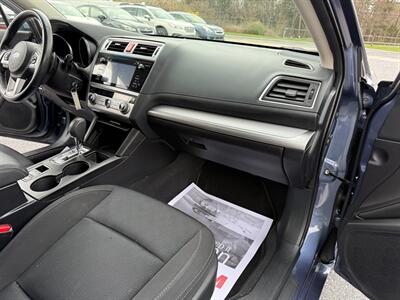 2016 Subaru Legacy 2.5i Premium   - Photo 19 - Jonestown, PA 17038