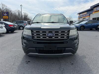 2016 Ford Explorer XLT   - Photo 3 - Jonestown, PA 17038