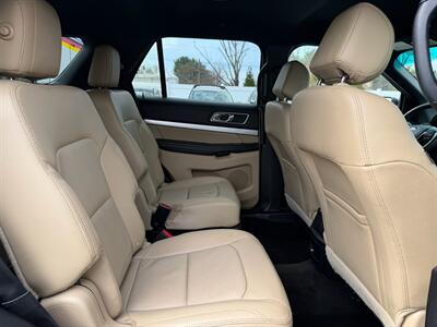 2016 Ford Explorer XLT   - Photo 14 - Jonestown, PA 17038