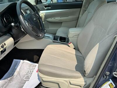 2014 Subaru Legacy 2.5i   - Photo 9 - Jonestown, PA 17038