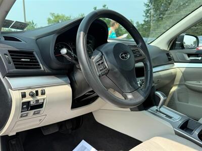 2014 Subaru Legacy 2.5i   - Photo 8 - Jonestown, PA 17038