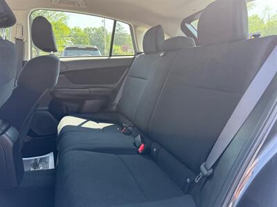 2012 Subaru Impreza 2.0i Sport   - Photo 10 - Jonestown, PA 17038