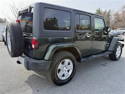 2011 Jeep Wrangler Unlimited Sahara   - Photo 6 - Jonestown, PA 17038