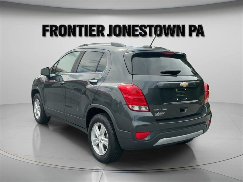 2017 Chevrolet Trax LT - Photo 5 - Jonestown, PA 17038