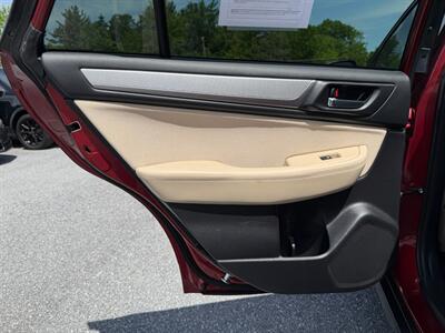 2015 Subaru Outback 2.5i Premium - Photo 12 - Jonestown, PA 17038