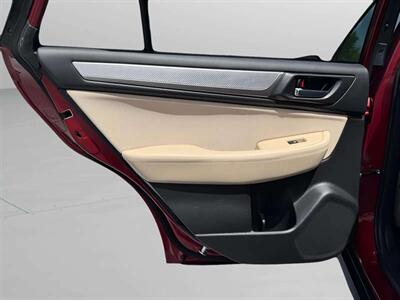 2015 Subaru Outback 2.5i Premium   - Photo 12 - Jonestown, PA 17038
