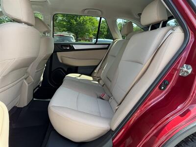 2015 Subaru Outback 2.5i Premium - Photo 11 - Jonestown, PA 17038