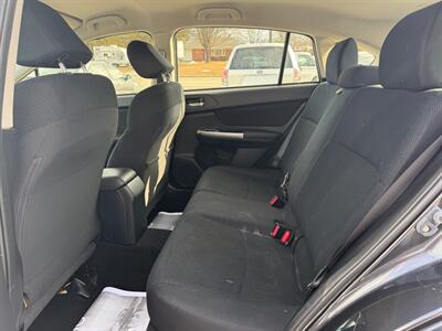 2016 Subaru Impreza 2.0i Premium   - Photo 12 - Jonestown, PA 17038