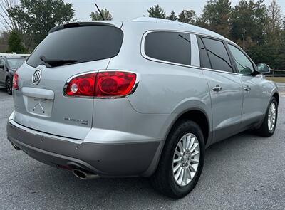 2012 Buick Enclave Leather   - Photo 6 - Jonestown, PA 17038