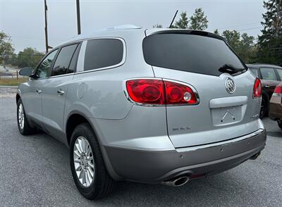 2012 Buick Enclave Leather   - Photo 8 - Jonestown, PA 17038