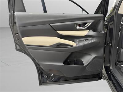 2019 Subaru Ascent Limited 7-Passenger   - Photo 9 - Jonestown, PA 17038
