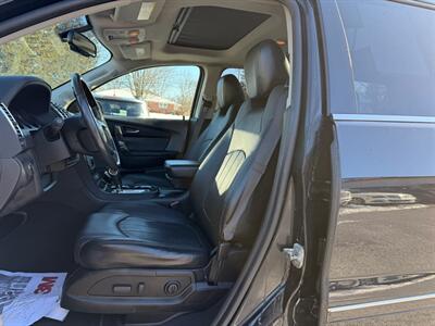 2012 GMC Acadia Denali   - Photo 9 - Jonestown, PA 17038