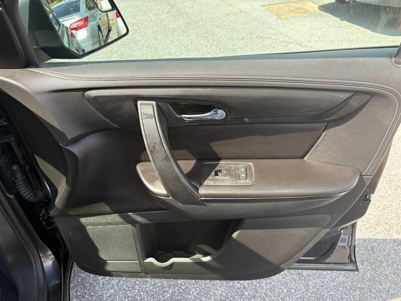 2014 GMC Acadia SLE-2 - Photo 23 - Jonestown, PA 17038