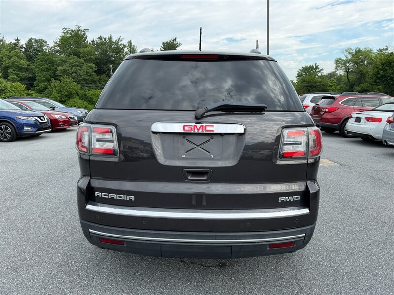 2014 GMC Acadia SLE-2 - Photo 7 - Jonestown, PA 17038