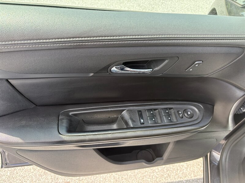2014 GMC Acadia SLE-2 - Photo 10 - Jonestown, PA 17038
