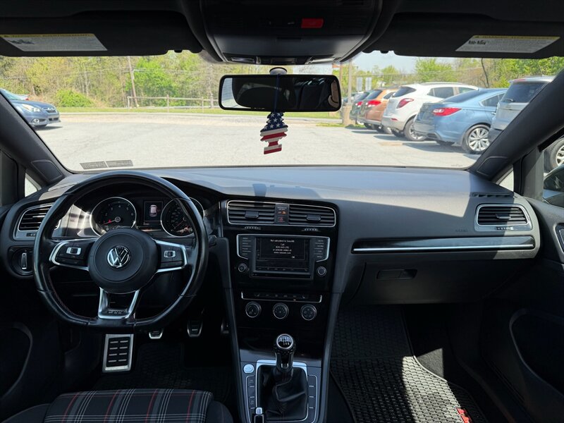 2017 Volkswagen Golf GTI Sport - Photo 16 - Jonestown, PA 17038