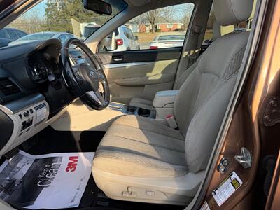 2011 Subaru Outback 2.5i Premium   - Photo 6 - Jonestown, PA 17038