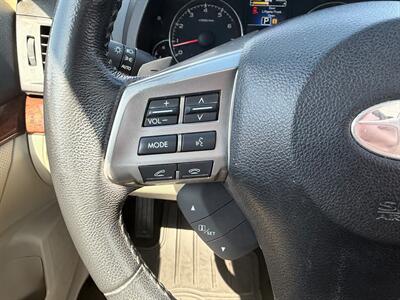 2013 Subaru Legacy 2.5i Limited   - Photo 17 - Jonestown, PA 17038