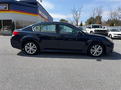 2013 Subaru Legacy 2.5i Limited   - Photo 5 - Jonestown, PA 17038