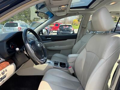 2013 Subaru Legacy 2.5i Limited   - Photo 10 - Jonestown, PA 17038