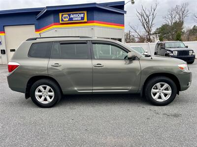 2009 Toyota Highlander   - Photo 7 - Jonestown, PA 17038