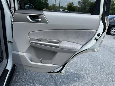 2010 Subaru Forester 2.5X Premium   - Photo 16 - Jonestown, PA 17038