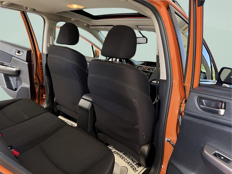 2015 Subaru XV Crosstrek 2.0i Premium - Photo 17 - Jonestown, PA 17038