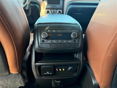 2016 Chevrolet Traverse LT   - Photo 13 - Jonestown, PA 17038