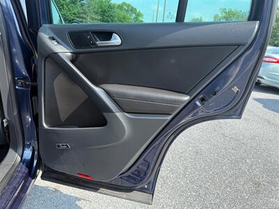 2014 Volkswagen Tiguan S 4Motion   - Photo 17 - Jonestown, PA 17038