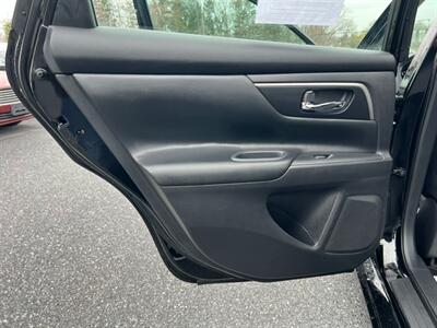 2015 Nissan Altima 2.5   - Photo 14 - Jonestown, PA 17038