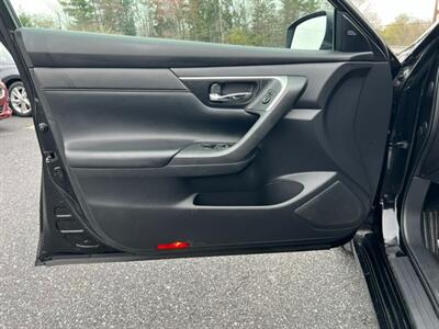 2015 Nissan Altima 2.5   - Photo 11 - Jonestown, PA 17038