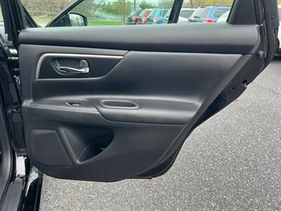 2015 Nissan Altima 2.5   - Photo 17 - Jonestown, PA 17038