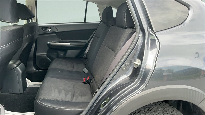 2015 Subaru XV Crosstrek 2.0i Premium - Photo 9 - Jonestown, PA 17038