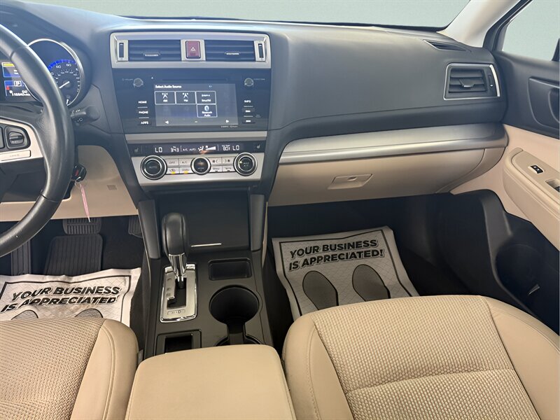 2017 Subaru Outback 2.5i Premium - Photo 17 - Jonestown, PA 17038