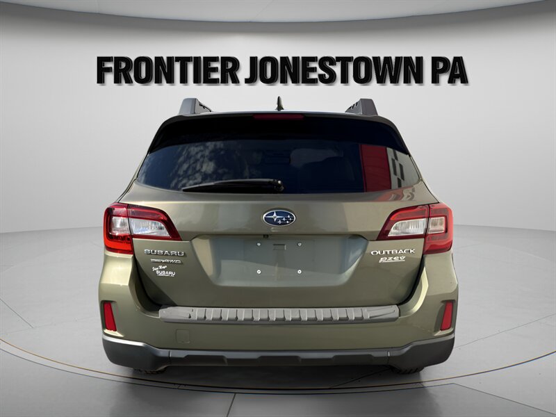 2017 Subaru Outback 2.5i Premium - Photo 8 - Jonestown, PA 17038