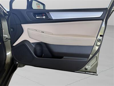 2017 Subaru Outback 2.5i Premium - Photo 22 - Jonestown, PA 17038