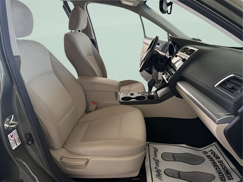 2017 Subaru Outback 2.5i Premium - Photo 24 - Jonestown, PA 17038