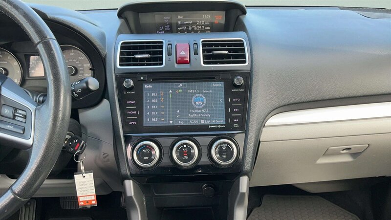 2016 Subaru Forester 2.5i Limited - Photo 8 - Jonestown, PA 17038