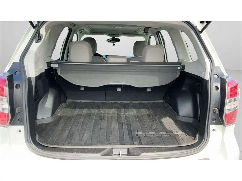 2016 Subaru Forester 2.5i Limited - Photo 14 - Jonestown, PA 17038
