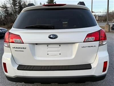 2014 Subaru Outback 2.5i Limited - Photo 7 - Jonestown, PA 17038