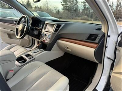 2014 Subaru Outback 2.5i Limited - Photo 18 - Jonestown, PA 17038
