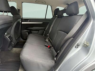 2012 Subaru Outback 2.5i Premium - Photo 13 - Jonestown, PA 17038