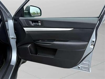 2012 Subaru Outback 2.5i Premium - Photo 19 - Jonestown, PA 17038