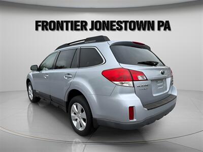 2012 Subaru Outback 2.5i Premium - Photo 8 - Jonestown, PA 17038