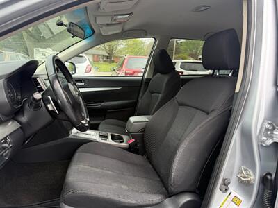 2012 Subaru Outback 2.5i Premium - Photo 11 - Jonestown, PA 17038